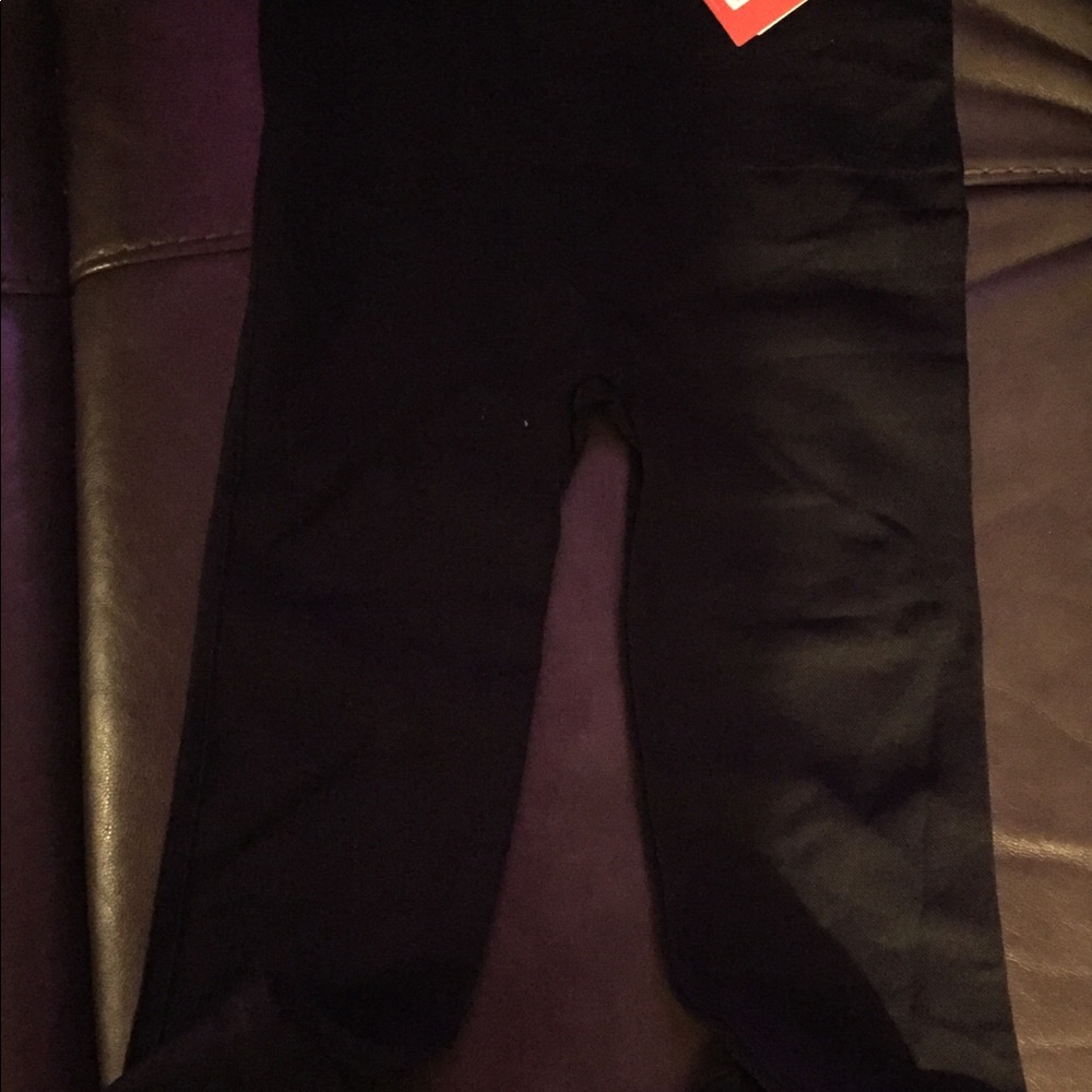 Spanx shape wear leggings
